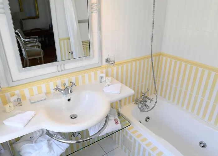 Maisons D'hotes Du Relais Sainte Anne Martel