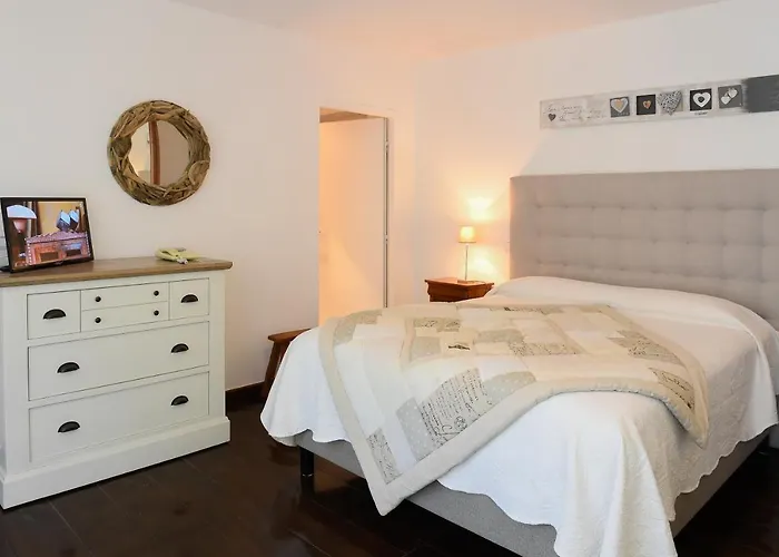 Maisons D'hotes Du Relais Sainte Anne Tatil Evi